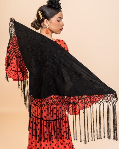 Mantón Negro Bordado Negro