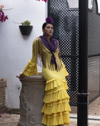 Modelo Lycra Amarillo