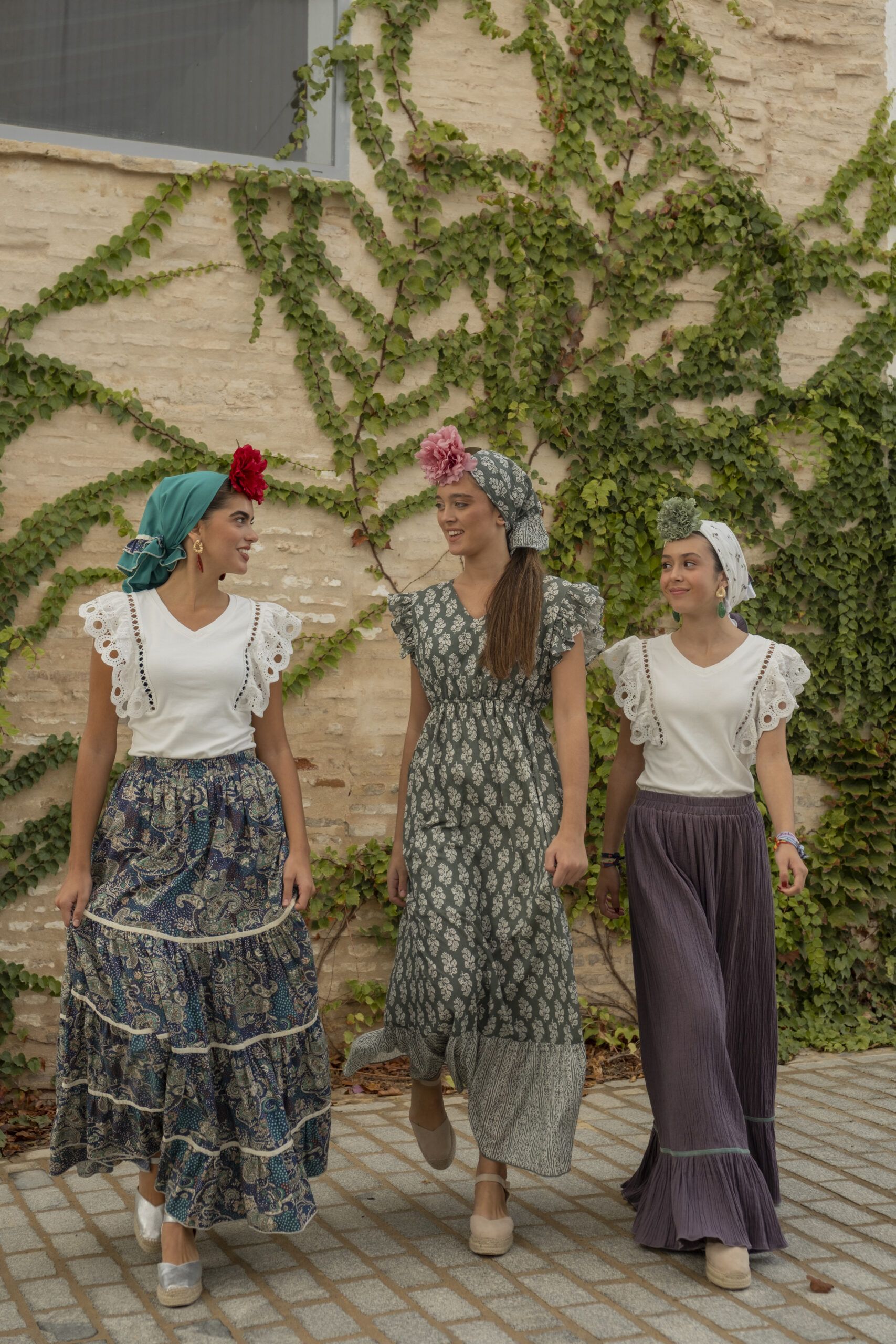 Falda Rociera Morada - Imagen 4